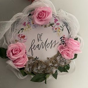 Be Fearless girls / womens’ decor sign